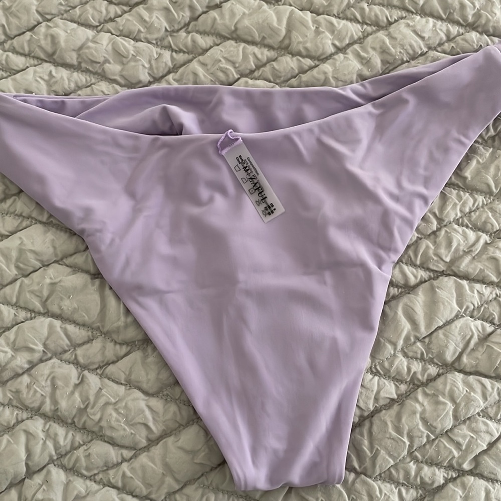 Bathing suit - Picture 5 of 6